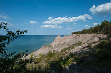 Chimney Bluffs State Park